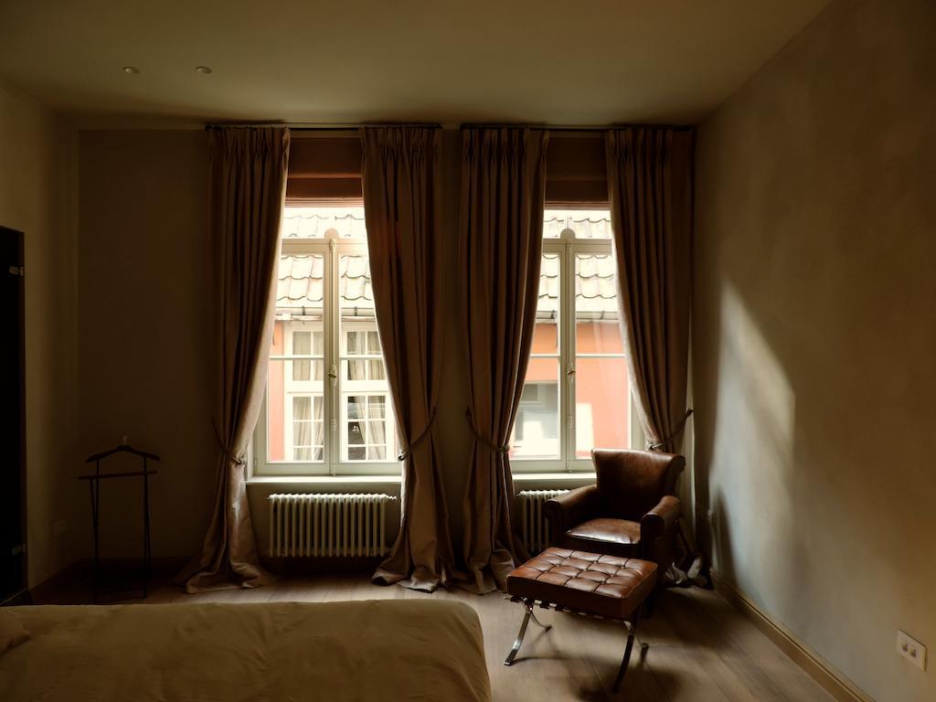 B&B Saint-Sauveur Брюж Стая снимка