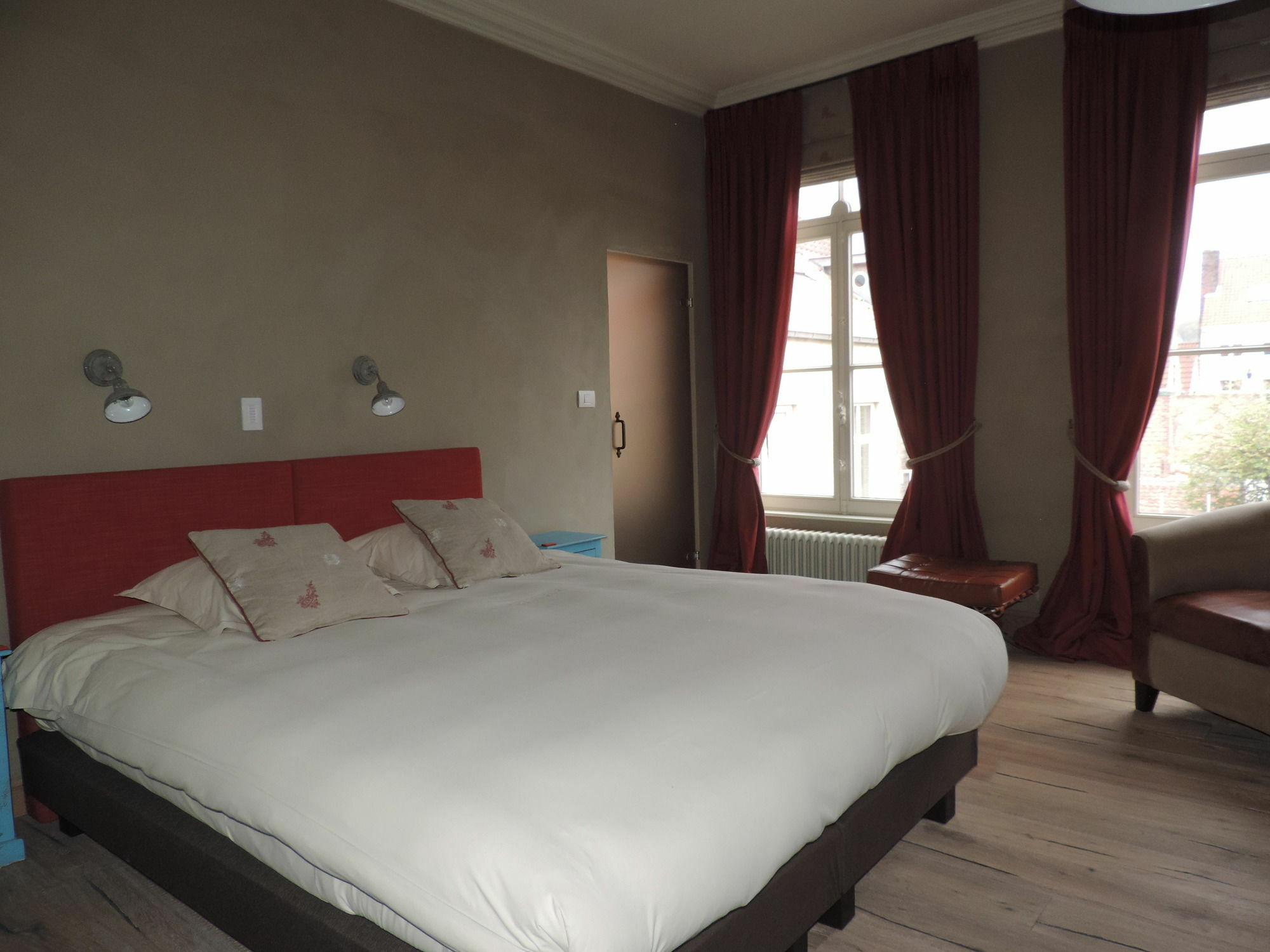 B&B Saint-Sauveur Брюж Екстериор снимка